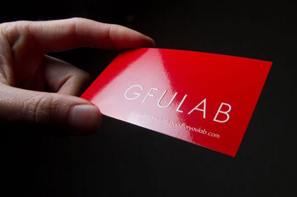 Gloss Finish and Giving Your Name Cards a Layer of Luxury-Is It Worth It?